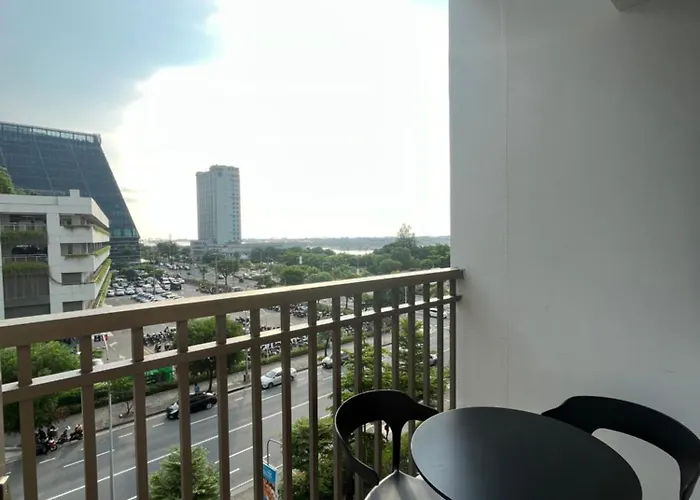 Hostal La Bella Staycation At Shore 1 Residences Tower A