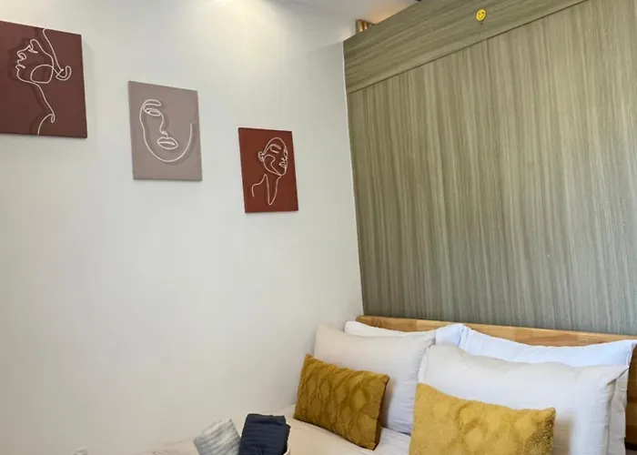 Hostal La Bella Staycation At Shore 1 Residences Tower A *