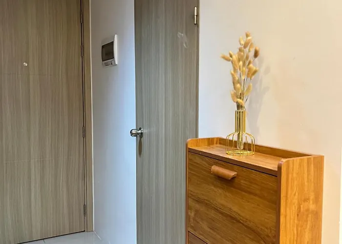 La Bella Staycation At Shore 1 Residences Tower A Manila